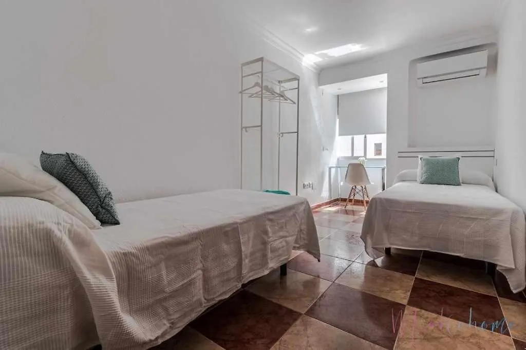 Suite Con Jacuzzi En El Centro Vistas Y Garaje Huelva Espagne