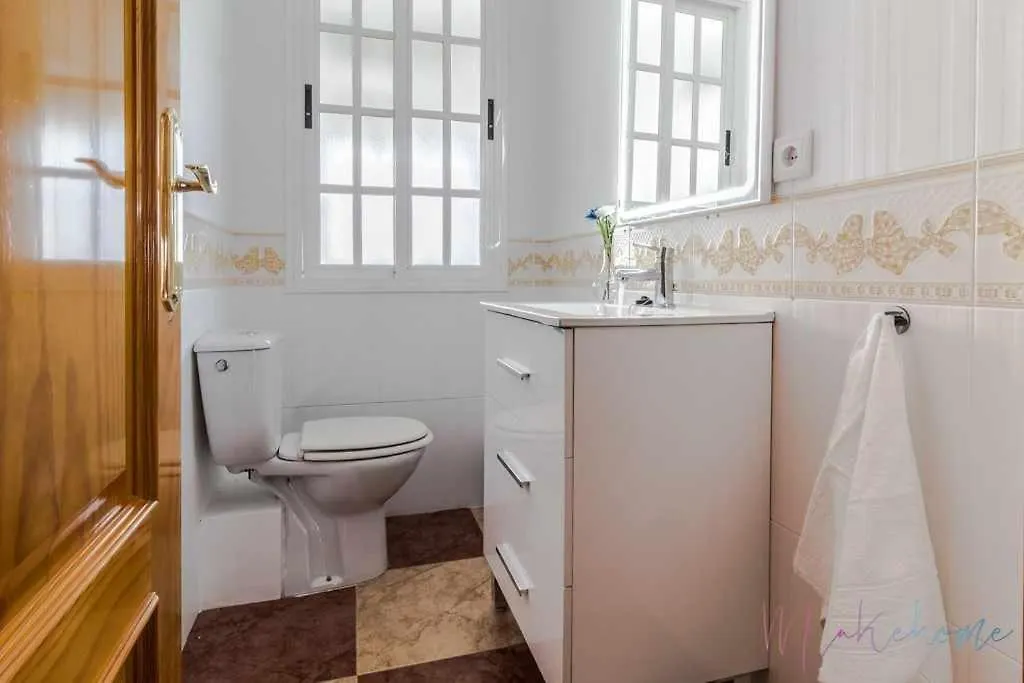 Suite Con Jacuzzi En El Centro Vistas Y Garaje Huelva 0*,