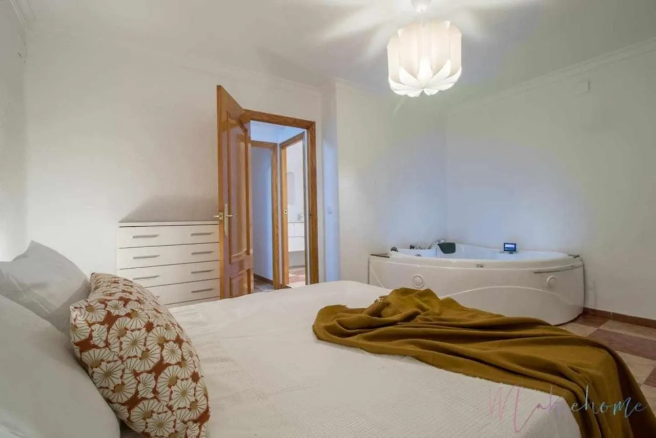 Suite Con Jacuzzi En El Centro Vistas Y Garaje Huelva