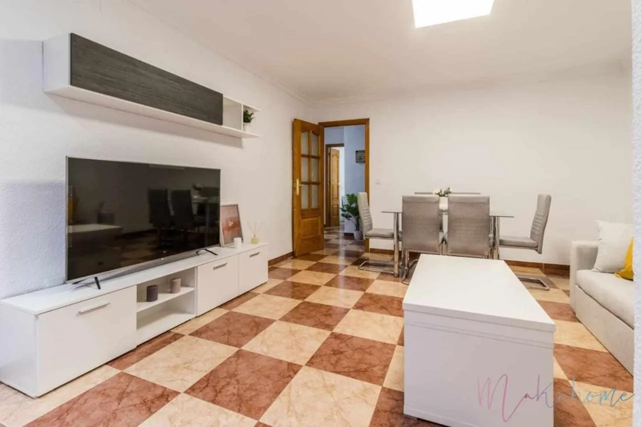 Suite Con Jacuzzi En El Centro Vistas Y Garaje Huelva Spain